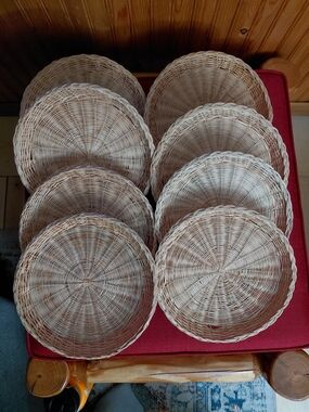 Handwoven Wicker Serving Baskets - Natural Beige Set